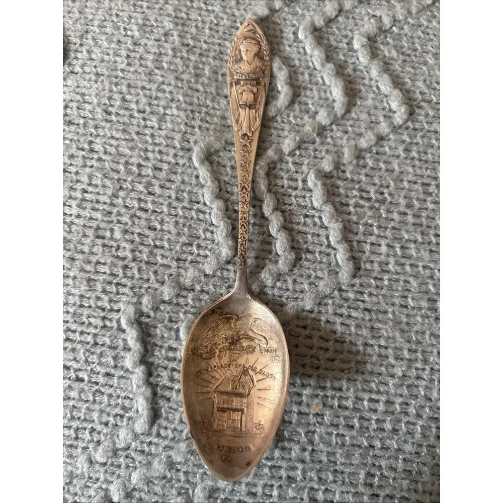 Vintage Silver Pl Betsy Ross Independence Hall Collectible Spoon CH Weisgerber